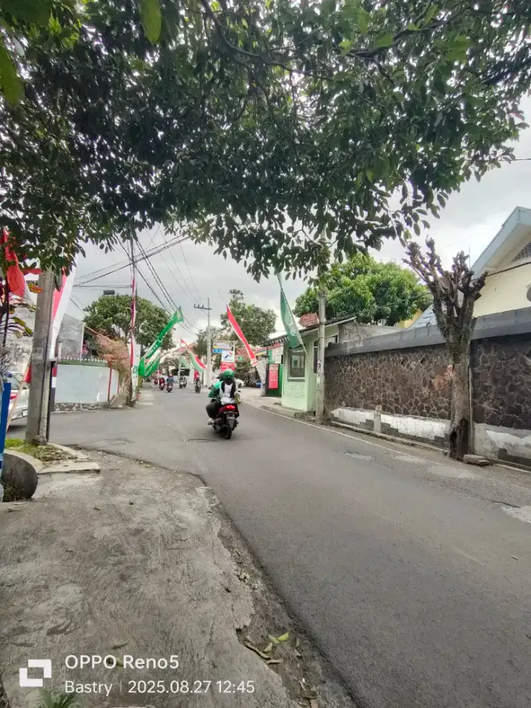 Tanah Poros Jl. Semanggi Suhat Bagus Untuk Kantor