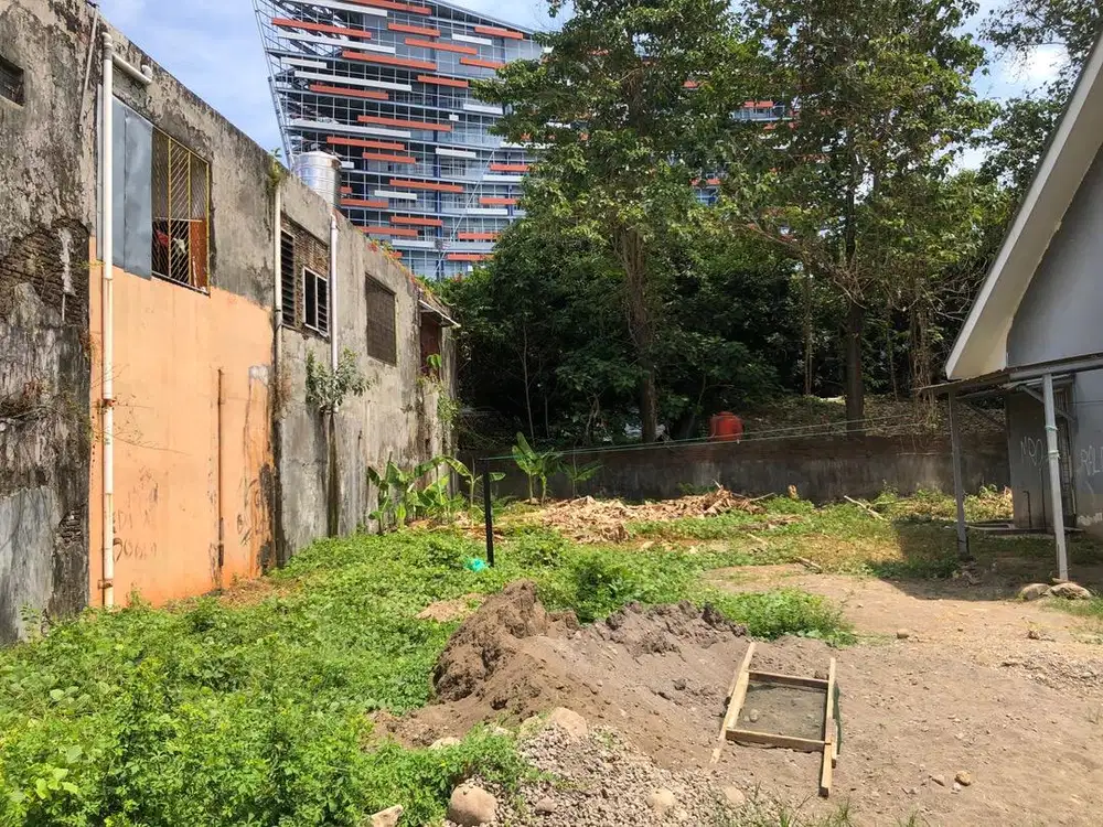 Di sewakan tanah kosong