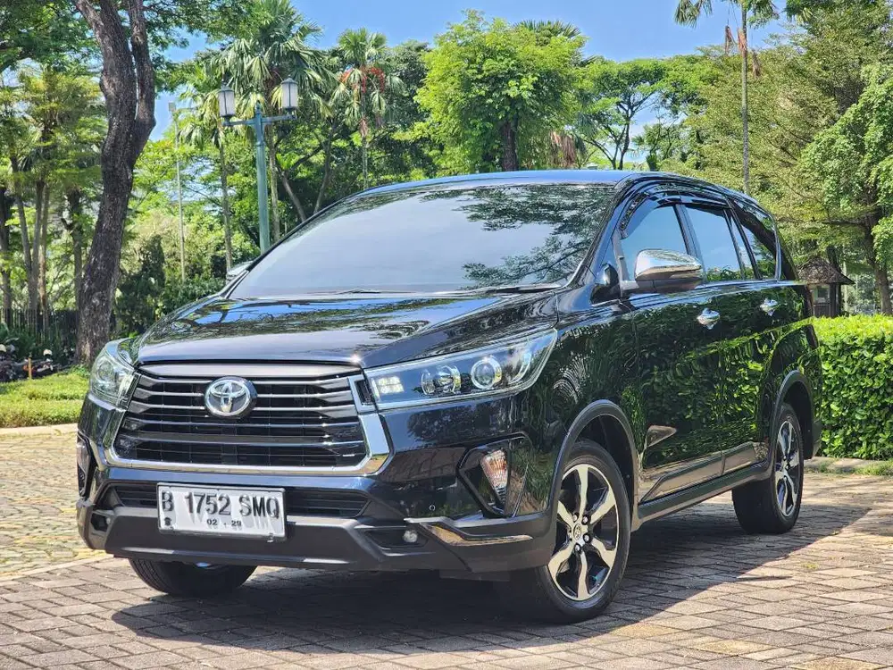 KM.59.RB ANTIK| INNOVA VENTURER 2.4 AT DIESEL 2021 NIK&#x27;2020 HITAM !!