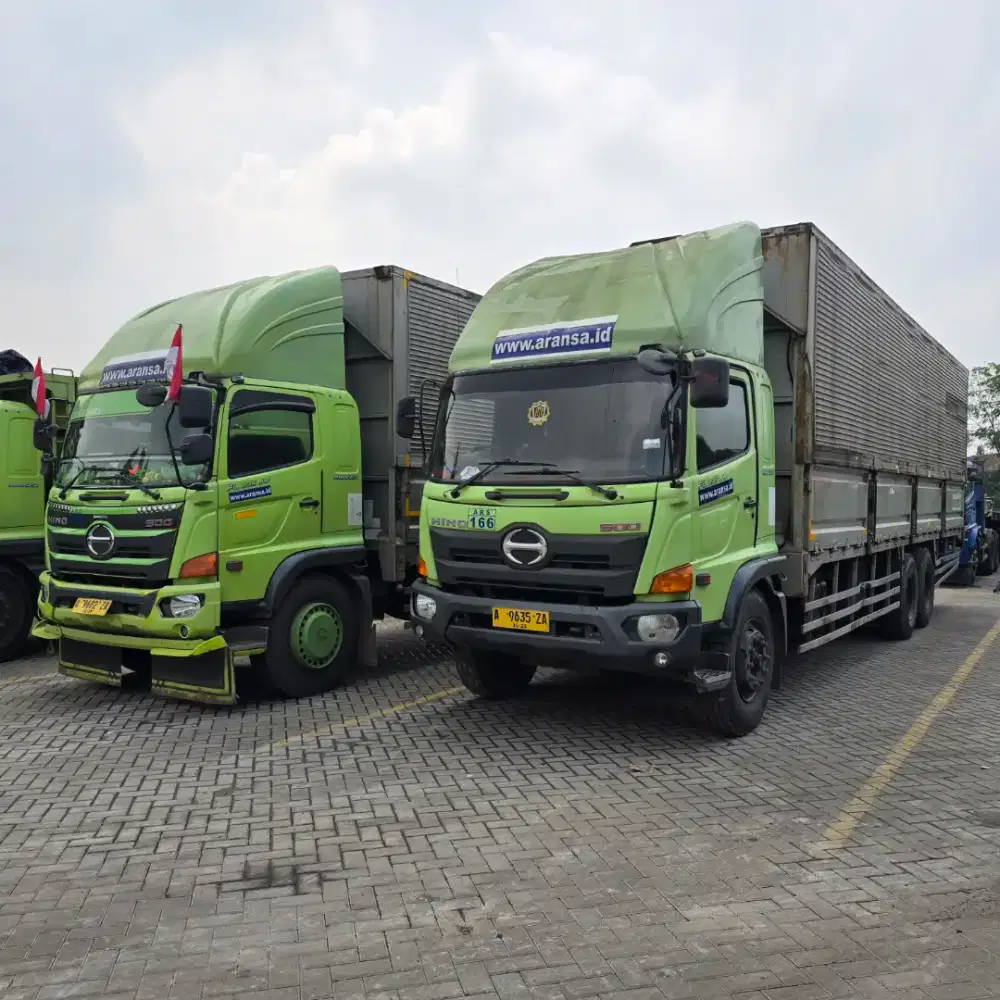 Tronton wingbox 9,5 meter harian bulanan tahunan
