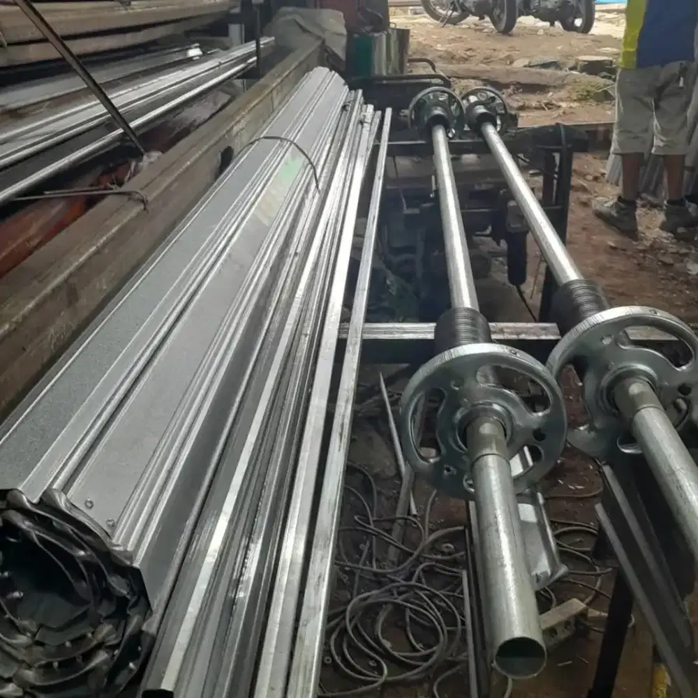 Tukang ahli rolling door dan folding gate panggilan