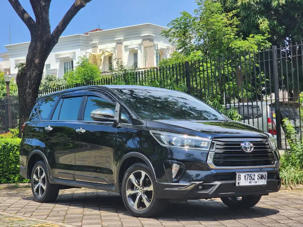 KM.59.RB|ANTIK| INNOVA VENTURER 2.4 AT DIESEL 2021 NIK'2020 HITAM !!