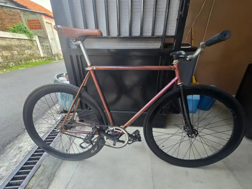 Sepeda Fixie classic, Nego