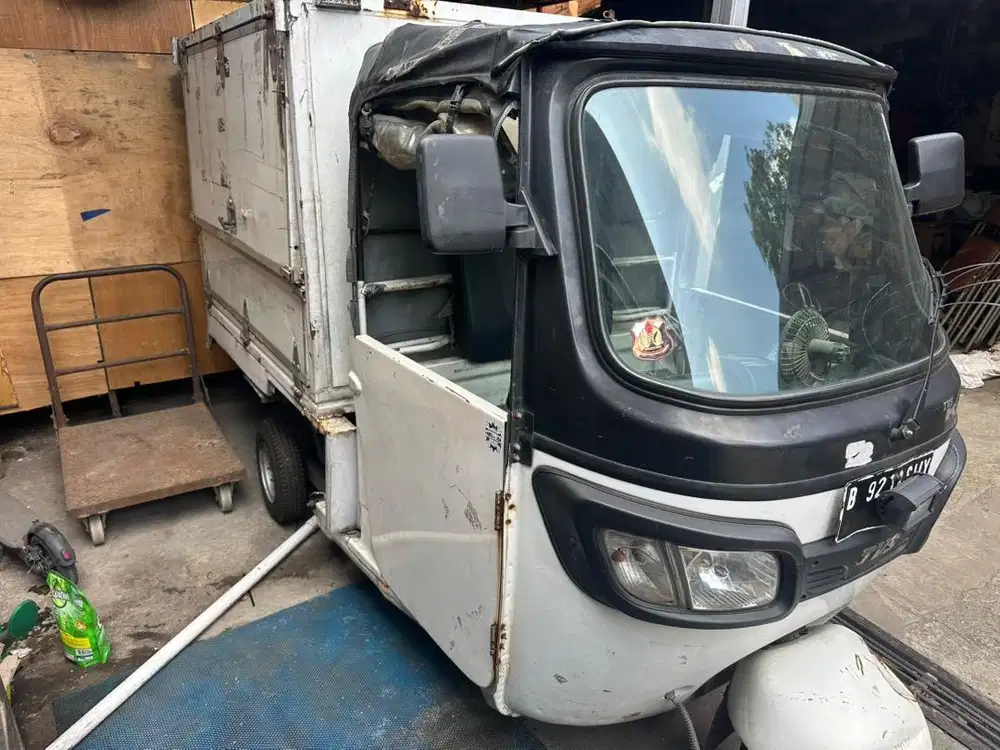 TVS RODA TIGA KARGO BOX