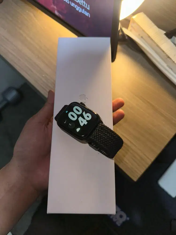 Apple watch 44m series 4 mulus