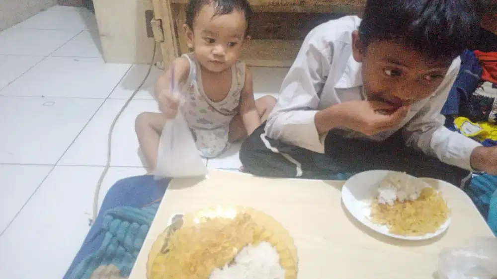 Saya butuh pekerjaan