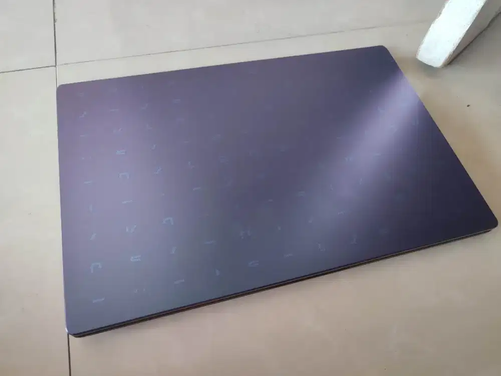 Asus n4020 like new ram 4gb ssd 512gb fullHD kibot berlampu nominus