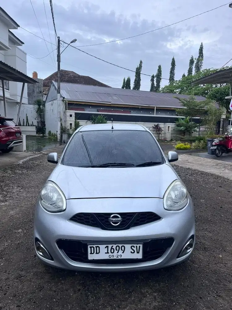 Nissan march 1.2 xs matic 2016