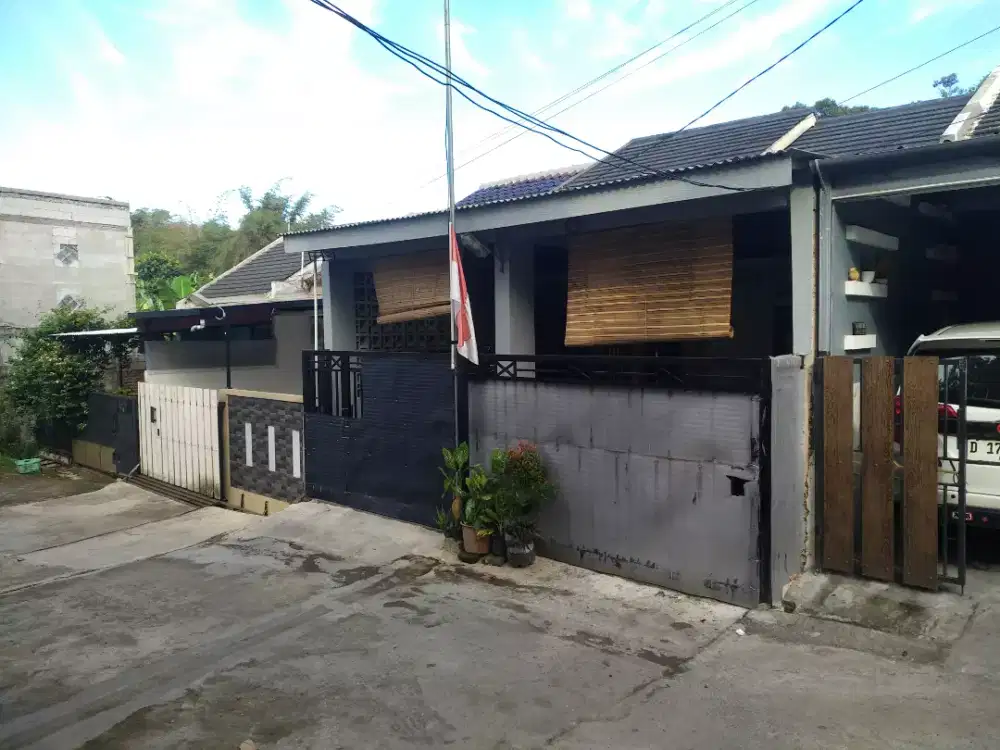 Jual Cepat Rumah Siap Huni LT.72 LB.70 Suasana Villa Premium Istimewa