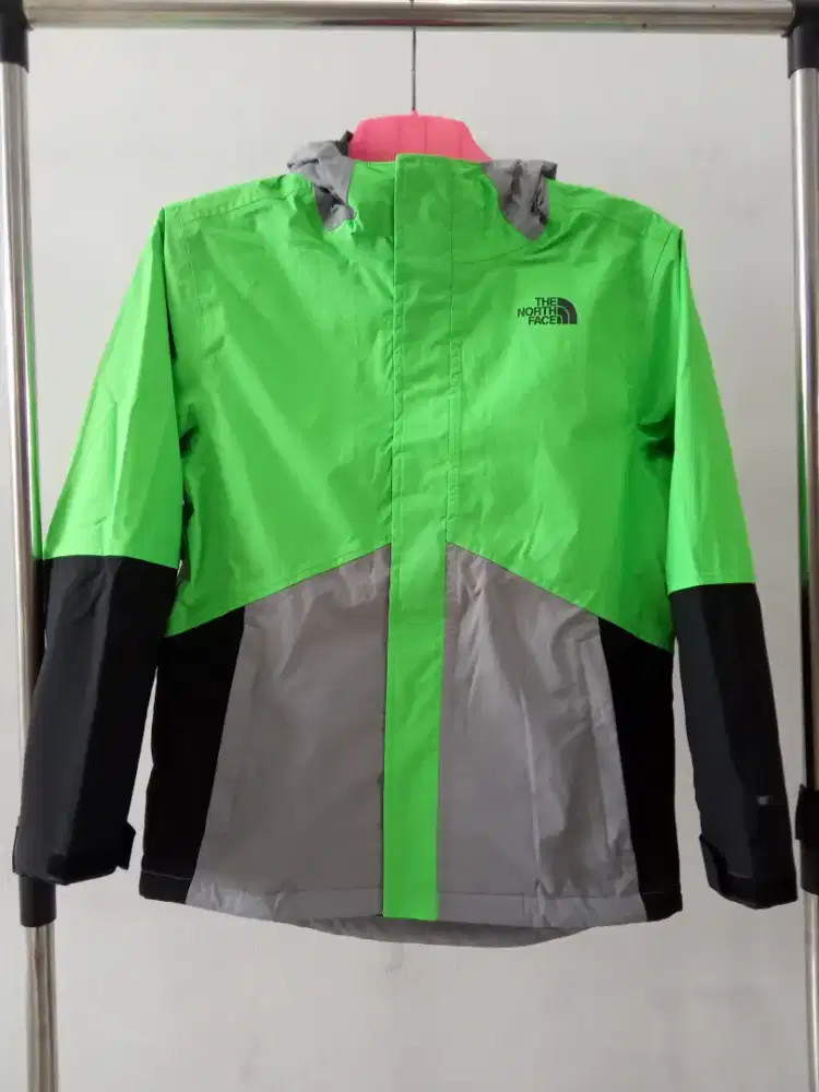 Jaket The North Face Green