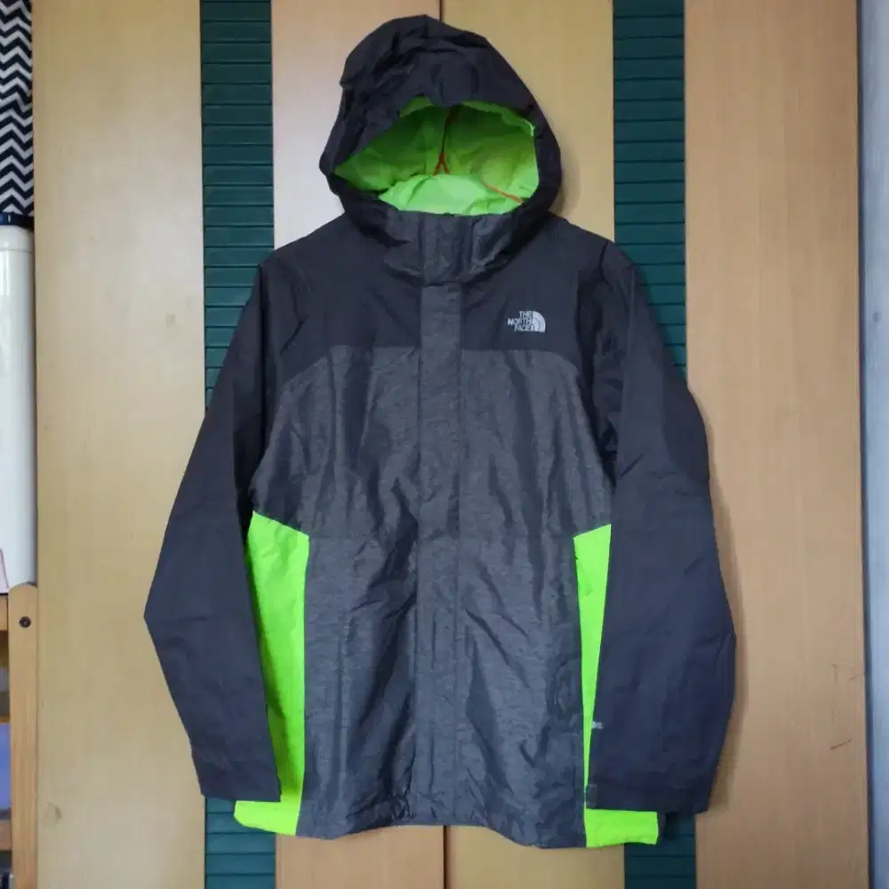 Jaket The North Face Gray