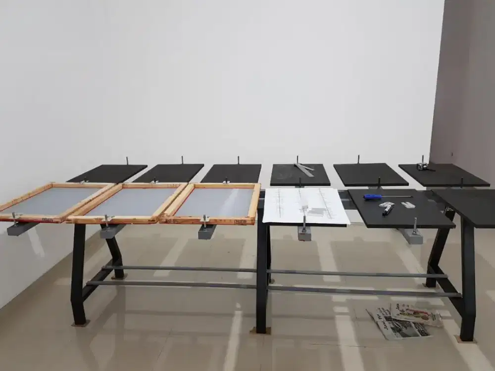 Meja Thailand sablon plastisol