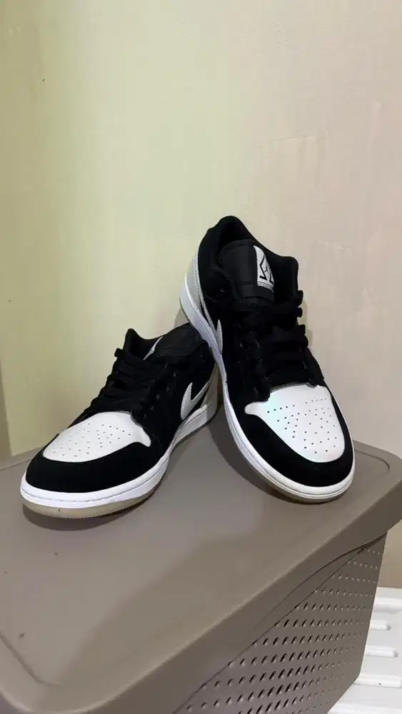 Air jordan low - black white diamond size 41
