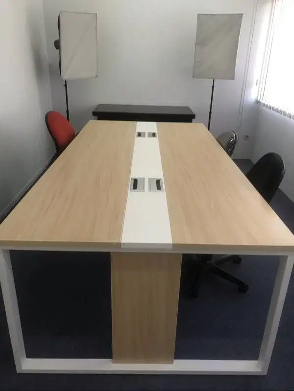 Meja Rapat UNO 7763 N Meja Meeting 2 meter Meja Kerja Meja Kantor