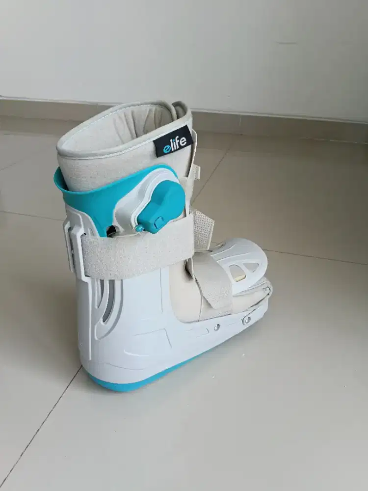 Sepatu Ortopedi Angkle Brace