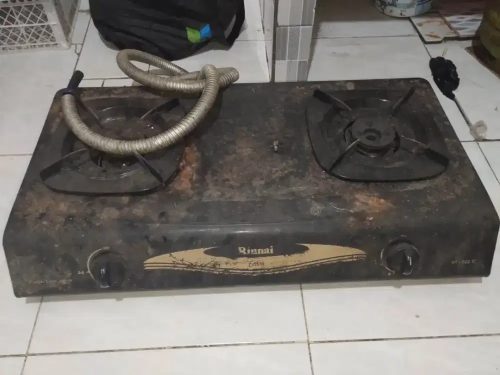 KOMPOR rinnai 2 tungku 522 C