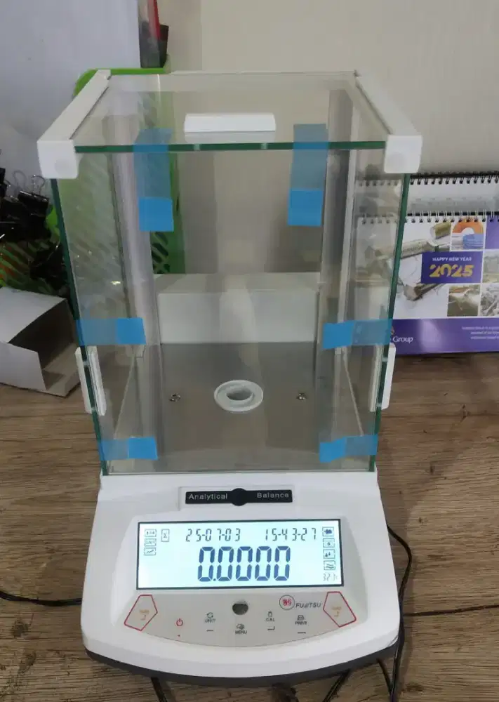 TIMBANGAN LABORATORIUM ANALYTICAL 210 g Akurat Original Fujitsu