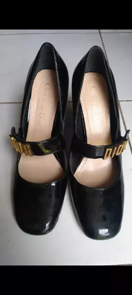 AUTHENTIC CHRISTIAN DIOR SHOES WOMEN