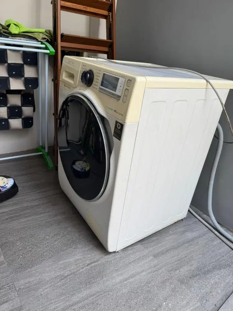 Mesin Cuci Bekas Samsung Front Load 12kg