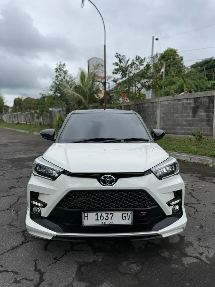 Raize GR 2023 Twotone turbo “metic”