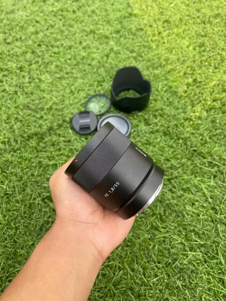 Lensa Sony FE 55mm f1.8 zeiss no dus box