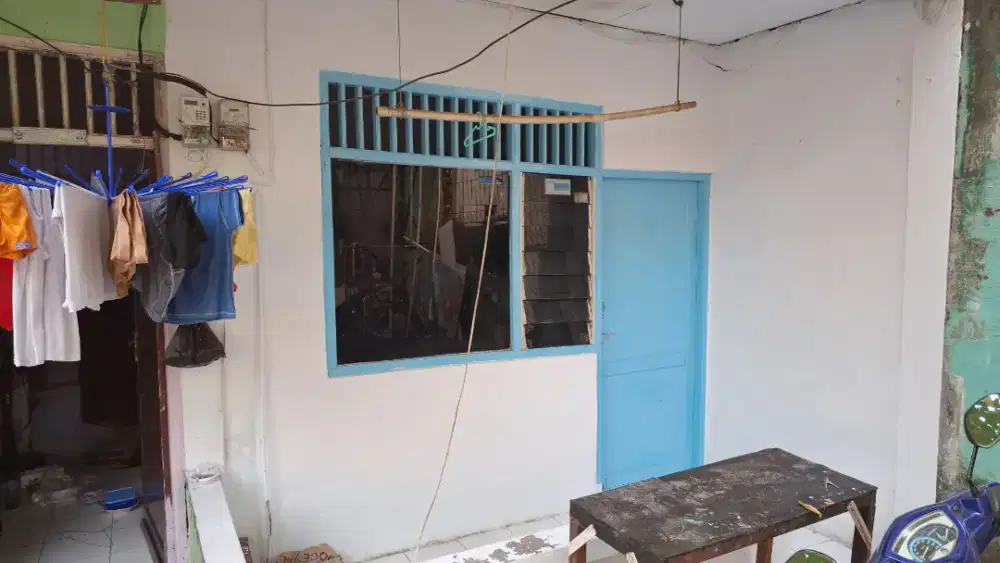 Kontrakan Petak Bebas Banjir Tenang Nyaman di Jatiwaringin.