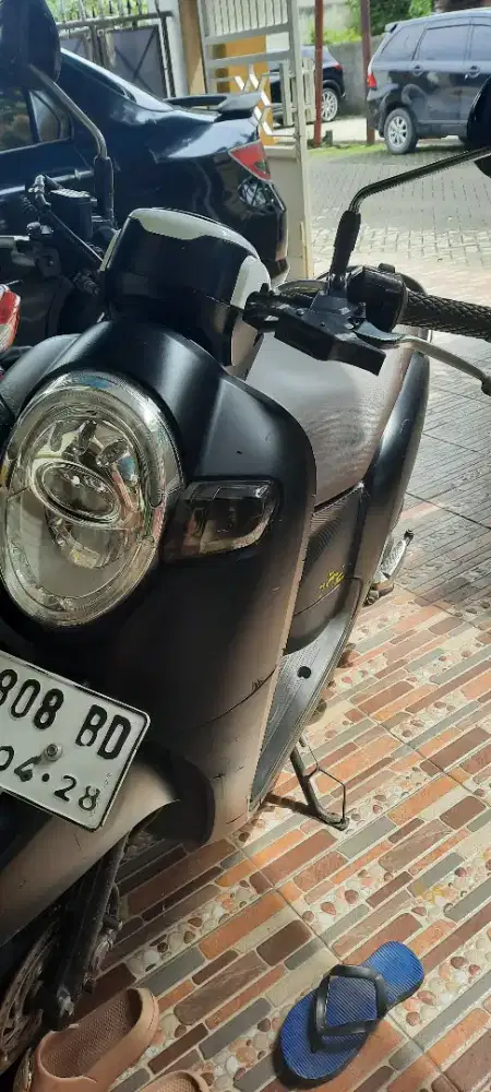Di jual honda scopy th 2018