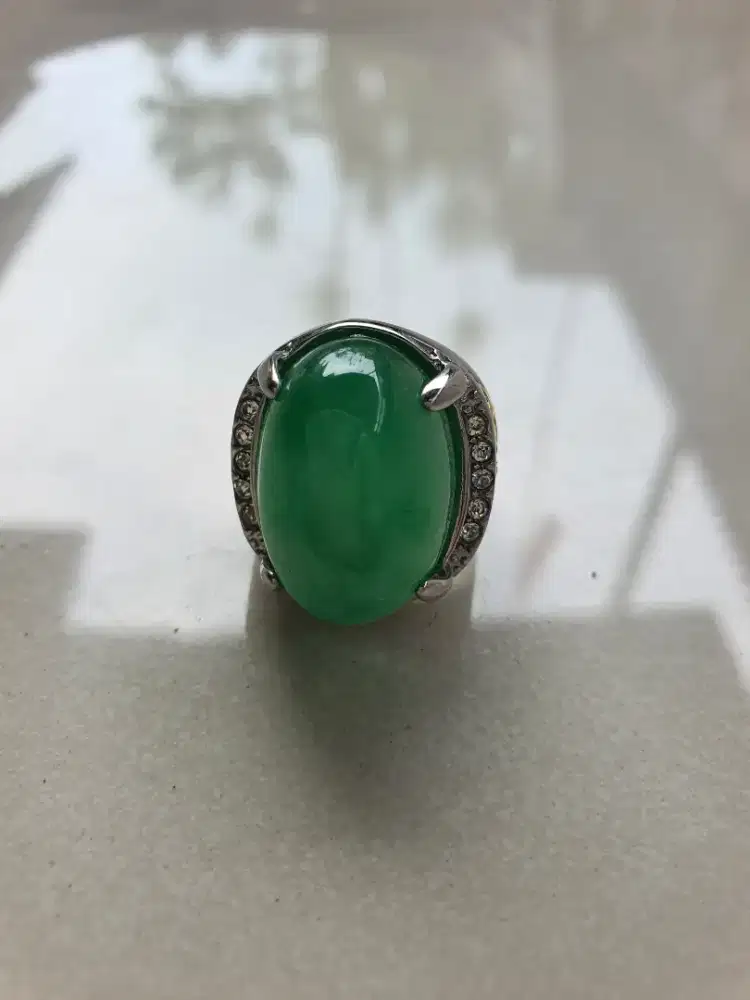 Dijual cincin batu giok