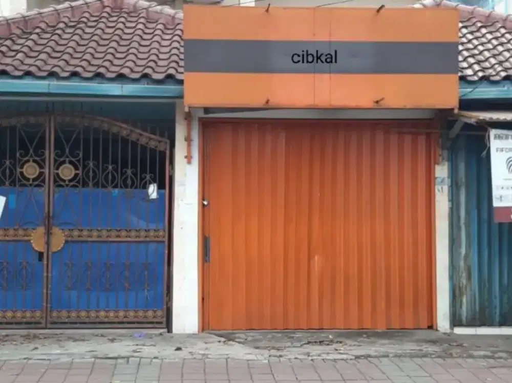 Pembuatan Rolling Door dan Folding Gate Custom di Bandung