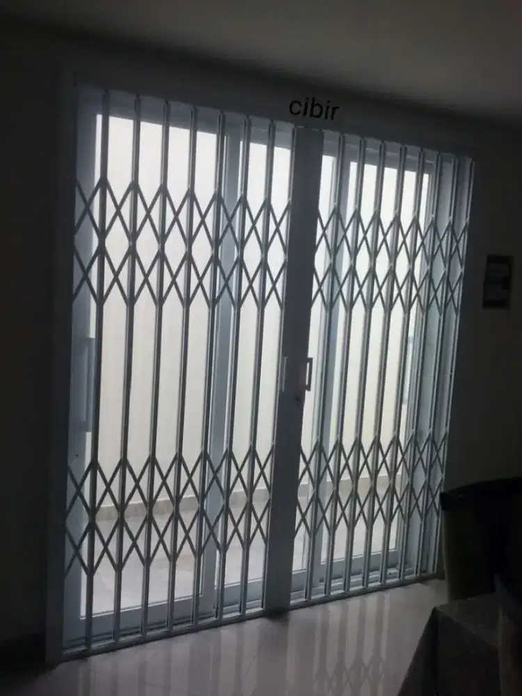 Rolling Door dan Folding Gate  Murah - Siap Pasang