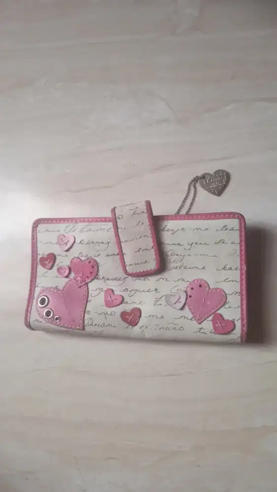 Dompet fossil original