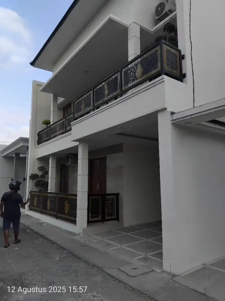 Balkon laser dan stainles