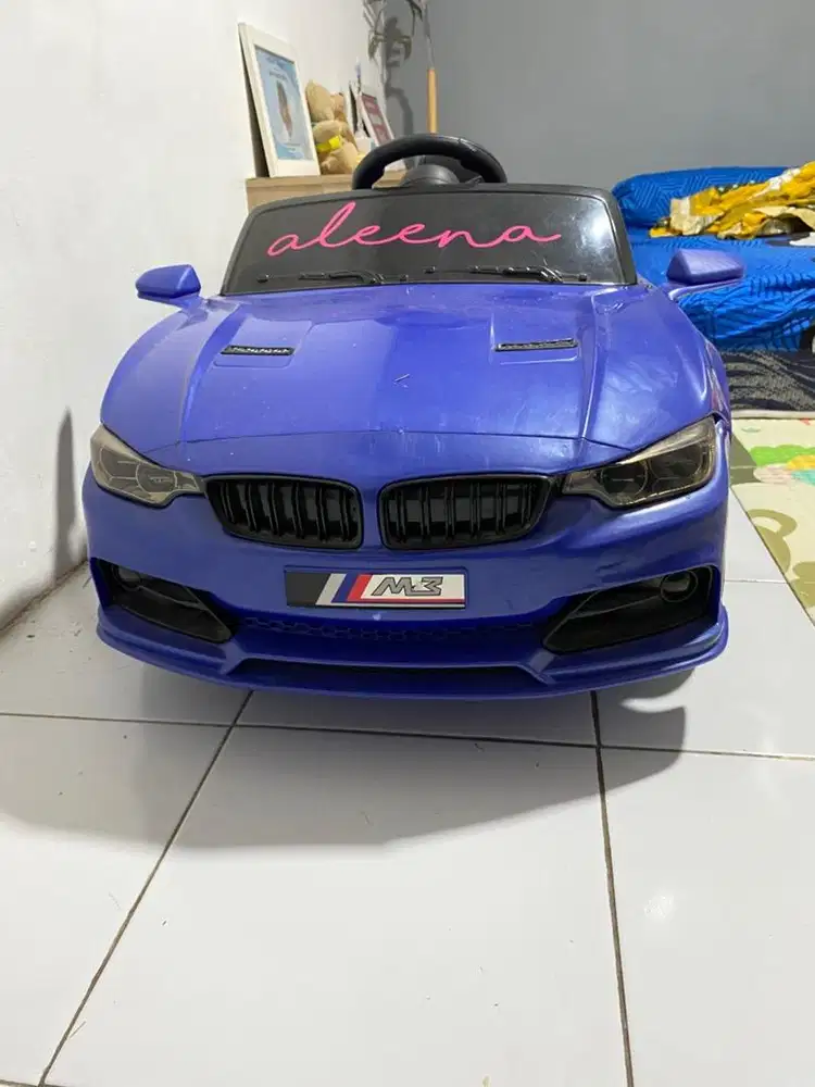 Mainan aki anak BMW