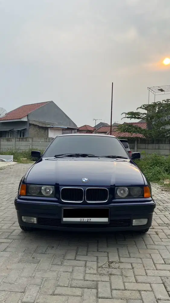 BMW E36 320i 1994 MT