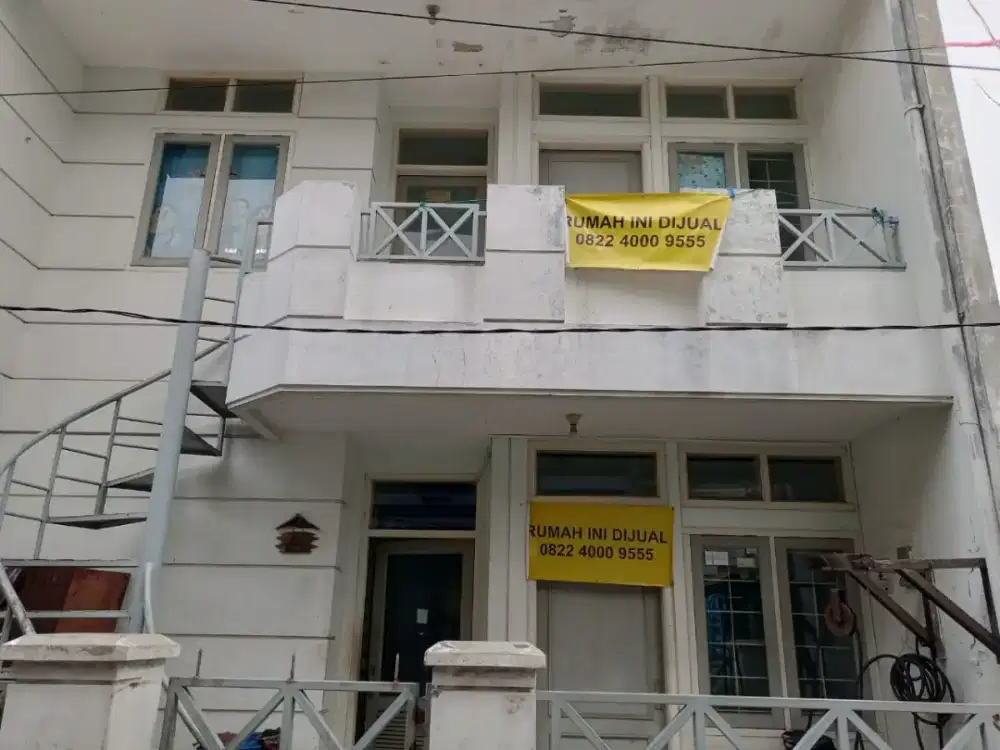 MURAH ! RUMAH SHM 2 LANTAI DIJUAL CEPAT