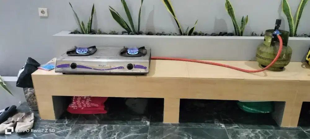 Dijual kompor gas rinnai 2 tungku