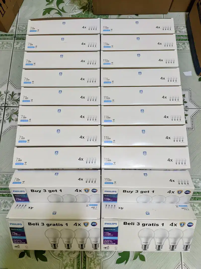 LAMPU LED PHILIPS 7 DAN 11 WATT TOTAL 20 PACK = 80 BIJI