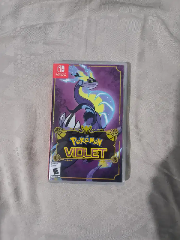 USED Nintendo Pokemon Violet