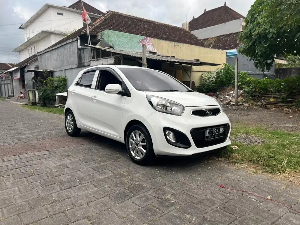 Picanto se 1.2cc 2012 manual,asli bali