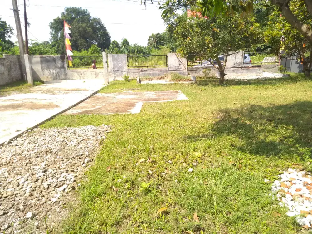 DI SEWAKAN LAHAN 30 JUTA PER TAHUN