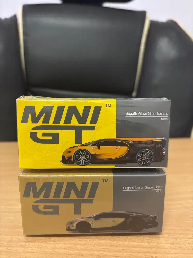 Mini GT Bugatti
