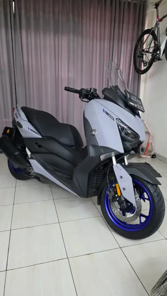 Yamaha xmax 250 old.. km 1100 kolektor item