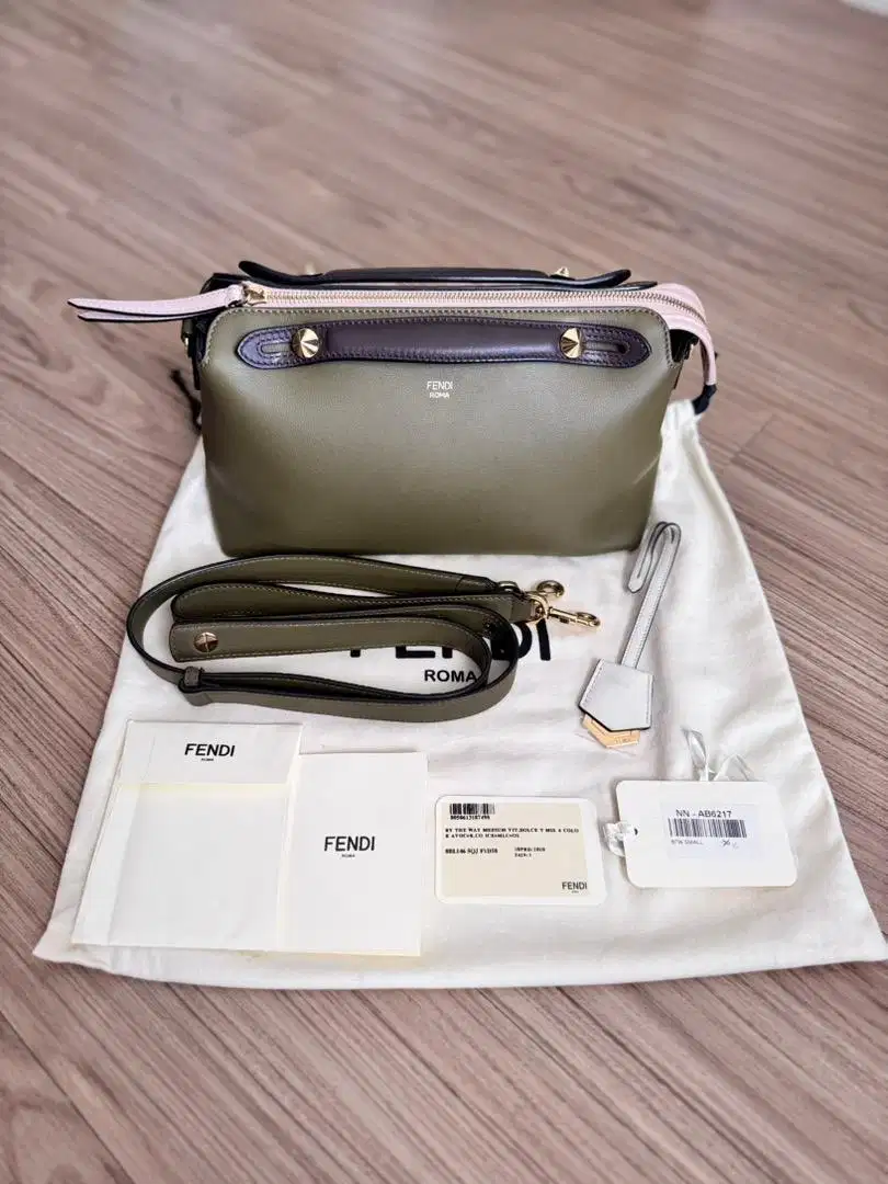 NETT!! PRELOVED - Fendi Bytheway Small 2020