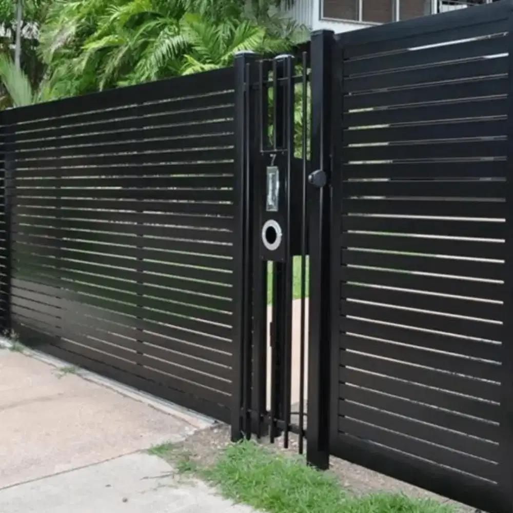 Canopy, Pagar Besi Tempa dan Stainless