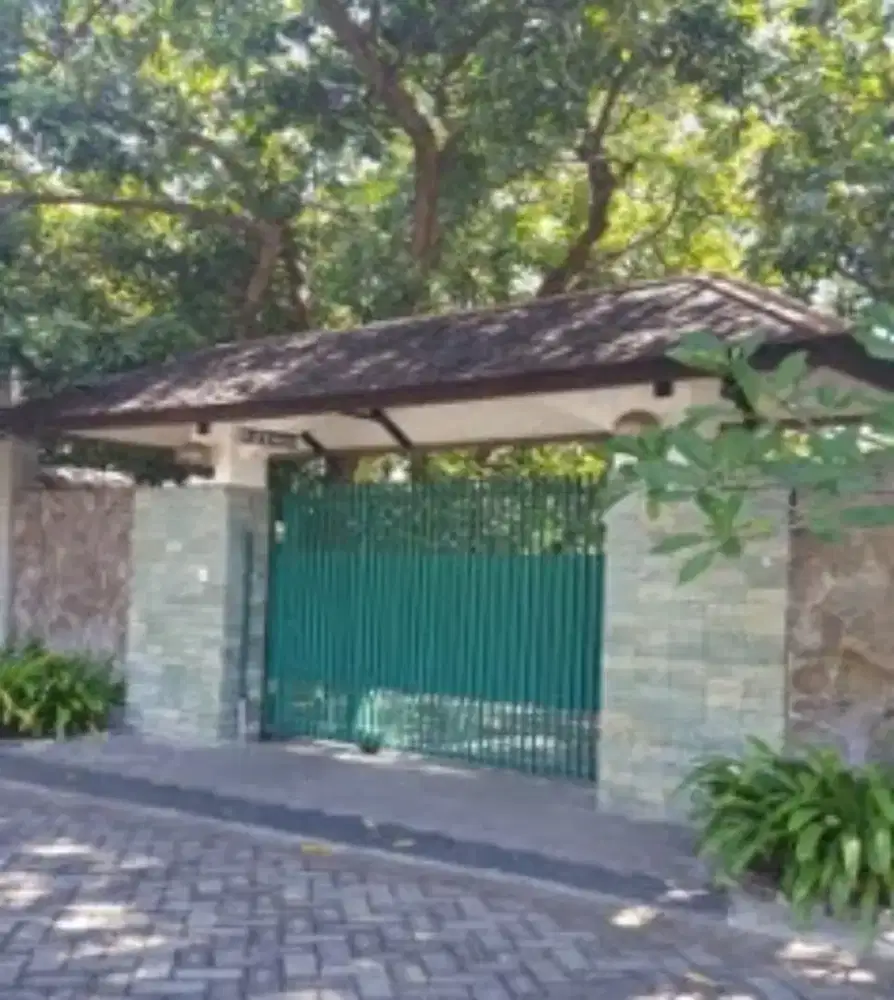 Rumah luas 1 lantai Wiyung Pasar Surabaya