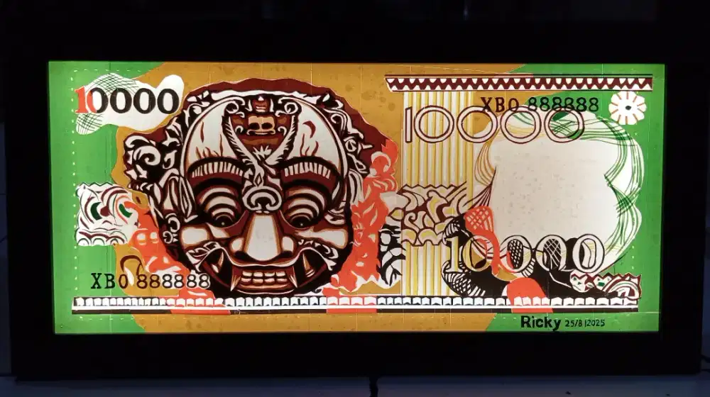 Lukisan Unik dan Antik Terbuat dari Lakban