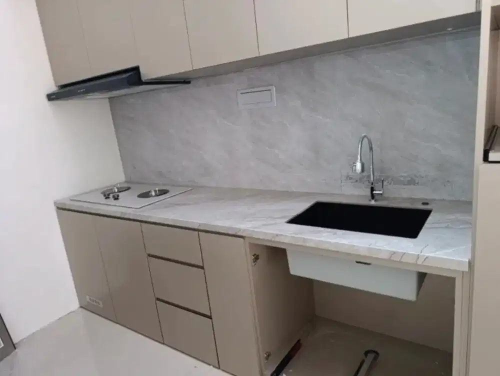 Top meja dapur dan granite qwuadra