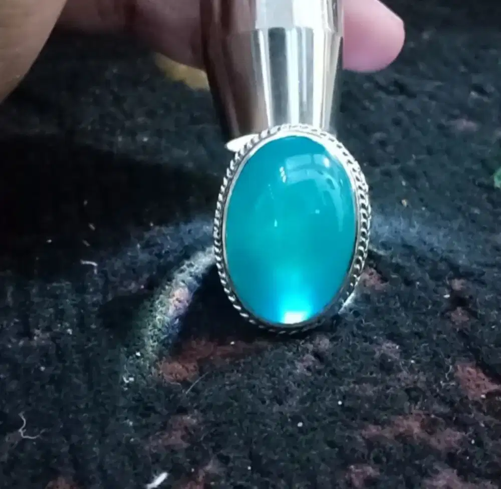 Bacan Doko BLUISH GREEN jumbo kristal 111