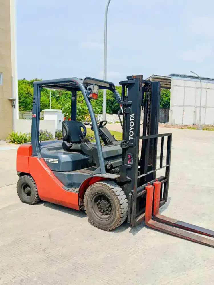 Forklift bekas toyota 2,5 Ton 2018