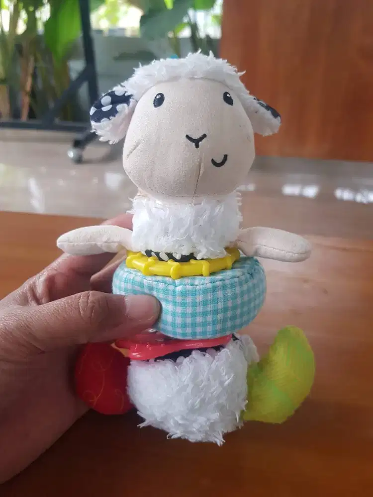 elc rattle plush toys boneka tarik getar lamb lamb